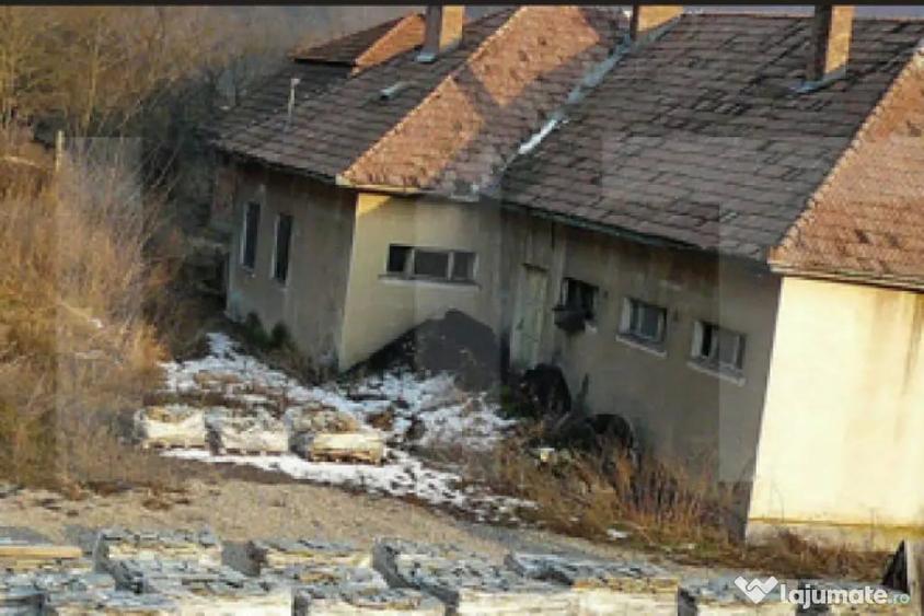 Spațiu comercial, de 286 mp, în Buru