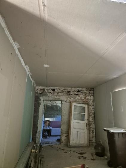 Casă individuală cu 5 camere cu Teren 1280 Mp în Olănești