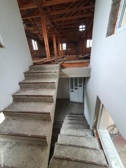 Casă în Horia
