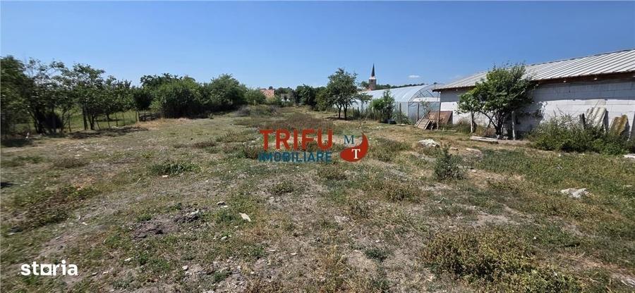 Casă cu 3 camere în Cricău