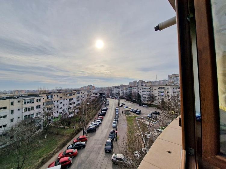 Apartament cu 2 camere decomandat în Tomis Nord