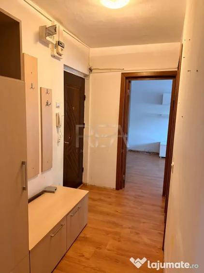 Apartament cu 2 camere semidecomandat în 1 Decembrie 1918