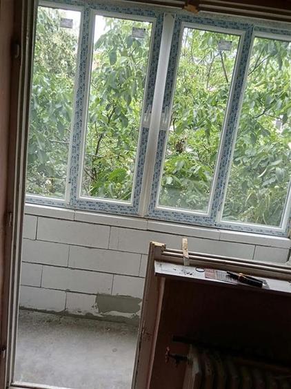 Apartament cu 3 camere semidecomandat în Calea Aradului