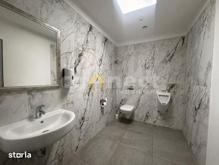 Spațiu comercial, de 170 mp, în Central