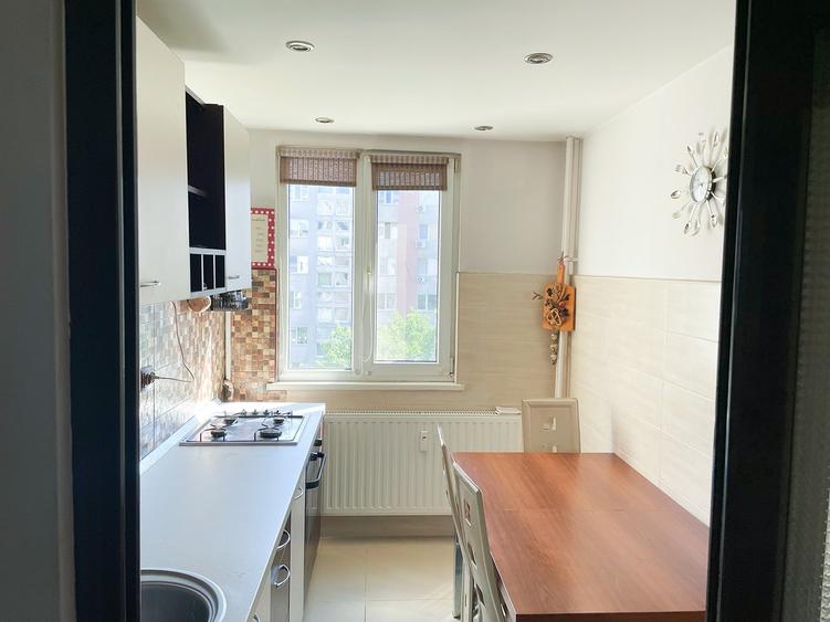 Apartament cu 2 camere semidecomandat, mobilat în Dristor