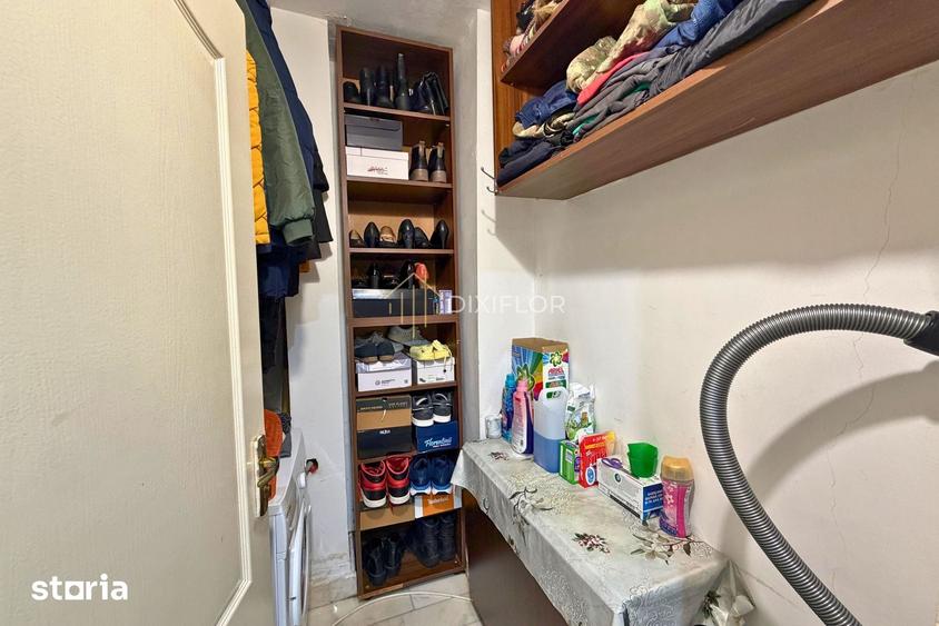 Apartament cu 3 camere în Unirii