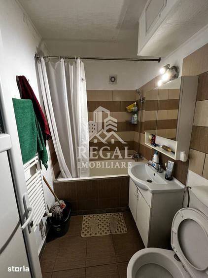 Apartament cu 2 camere semidecomandat în Central