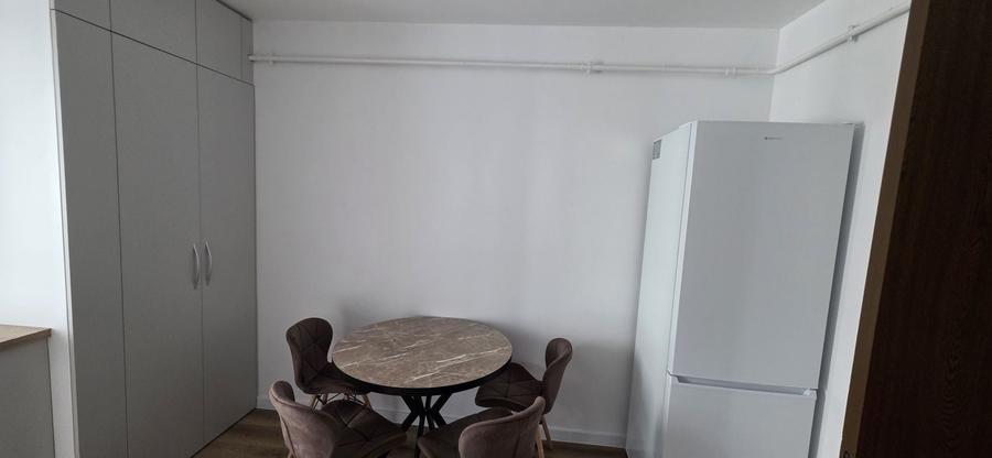 Apartament cu 3 camere decomandat în Lunca Cetățuii