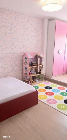 Apartament cu 3 camere, mobilat în Tomis I