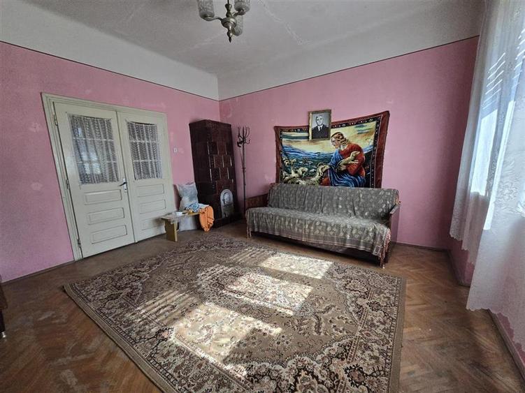 Casă cu 3 camere cu Teren 227 Mp în Central