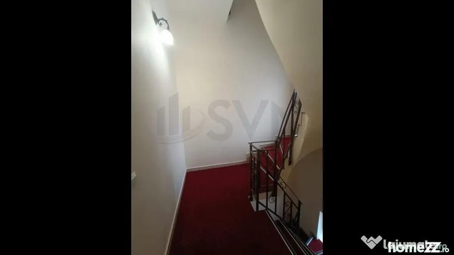 Casă cu 15 camere cu Teren 240 Mp în Decebal