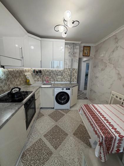 Garsonieră decomandată în Andronache