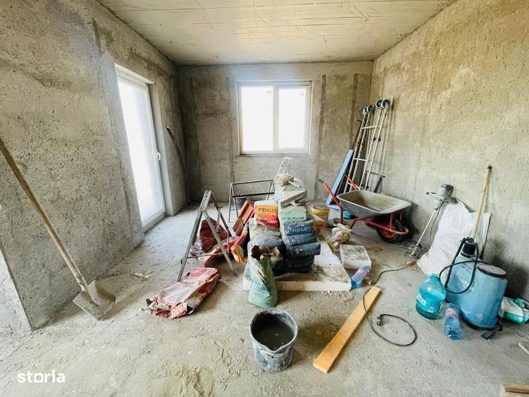 Casă cu 4 camere în Ciorogârla