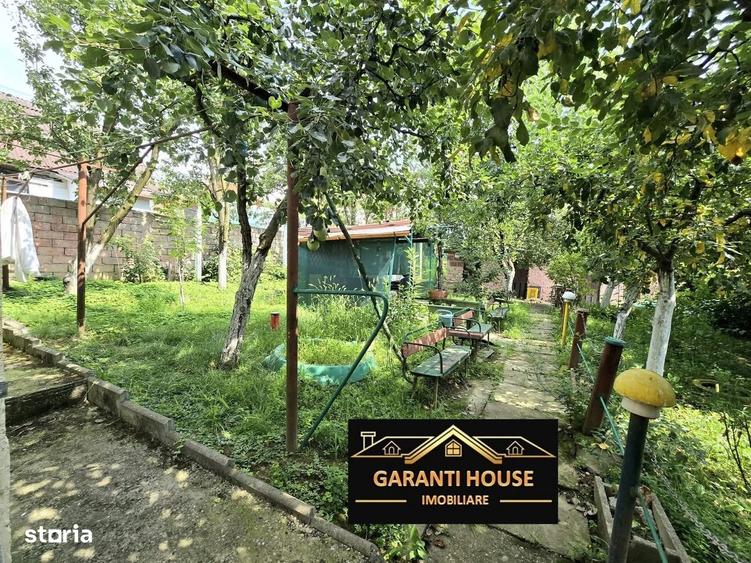 Casă cu 4 camere nedecomandat în Groși