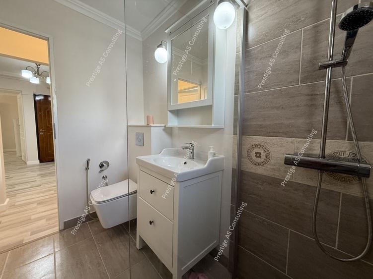 Apartament cu 2 camere decomandat, mobilat în Aradului