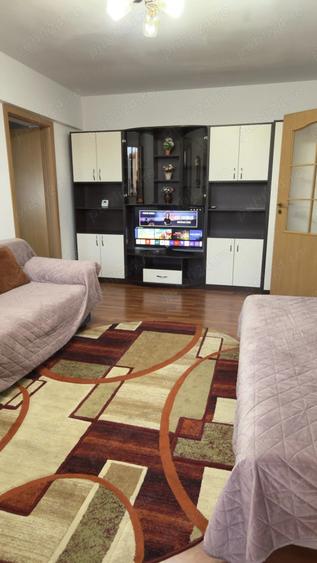 Apartament cu 2 camere semidecomandat în Dacia