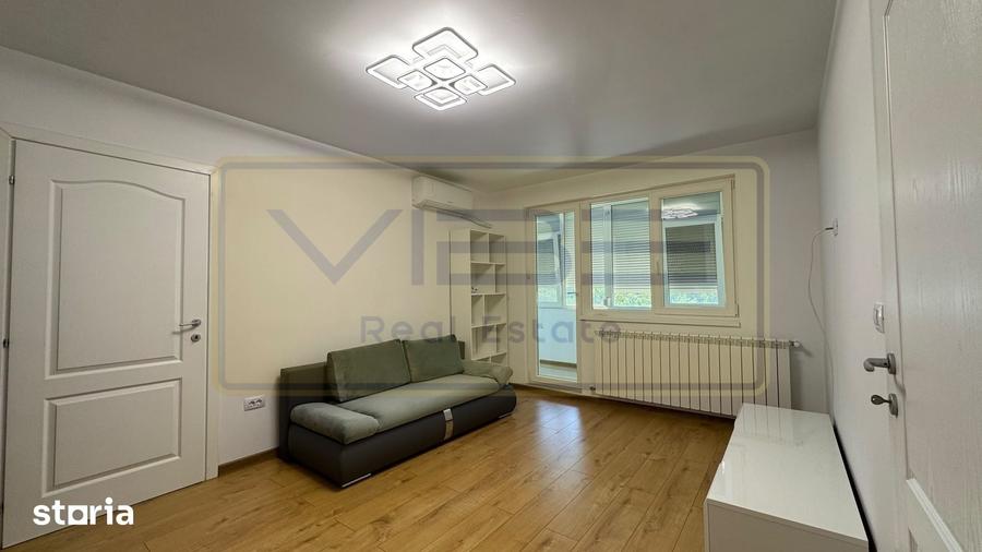 Apartament cu 2 camere semidecomandat în Podu Roș