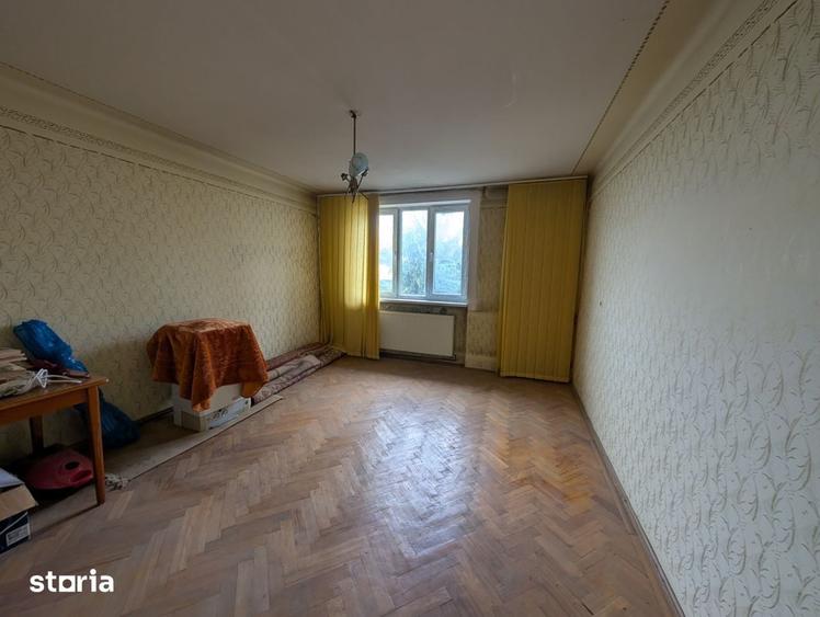 Apartament cu 2 camere decomandat în Banca Națională