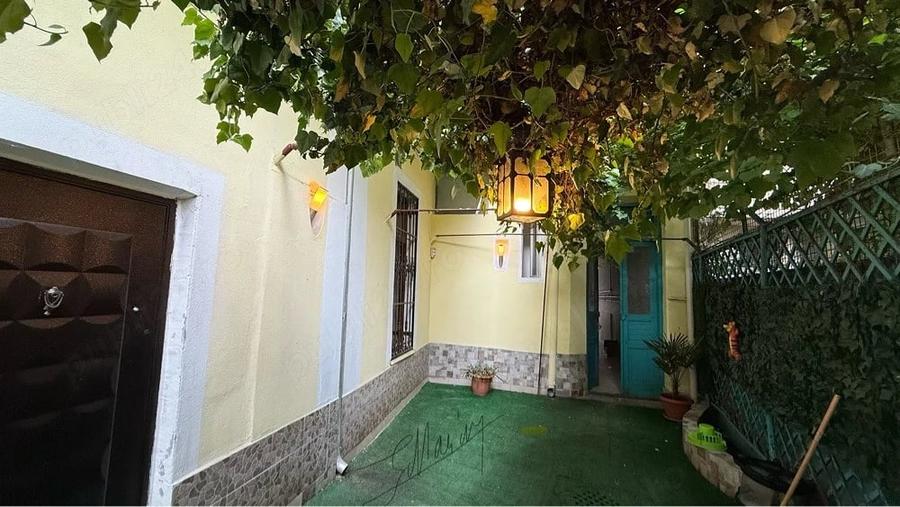 Apartament cu 4 camere decomandat în Cișmigiu