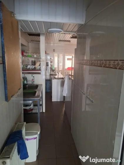 Spațiu comercial, de 950 mp, în Central