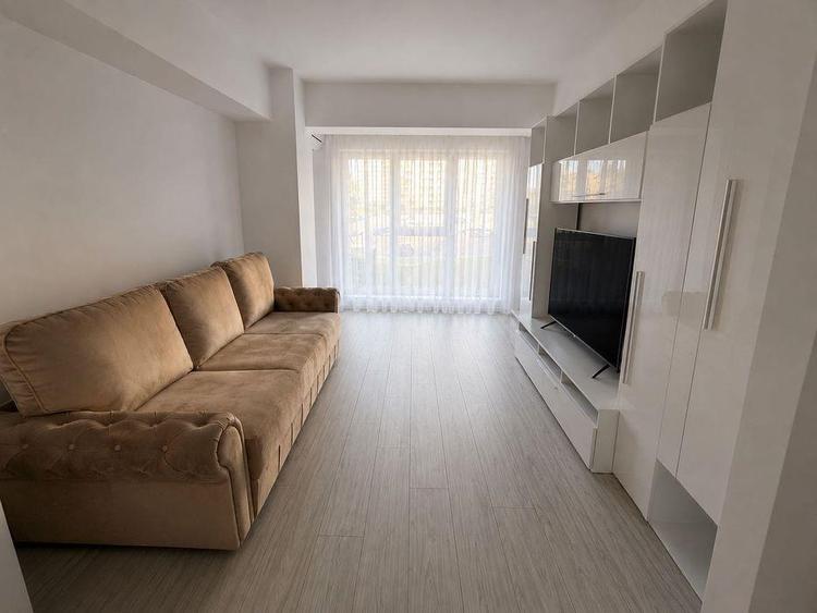 Apartament cu 2 camere decomandat în Tătărași