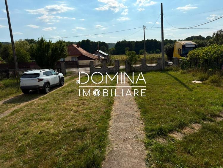 Casă individuală cu 4 camere cu Teren 3029 Mp în Săcelu
