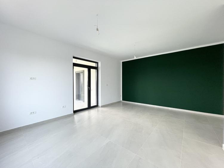 Duplex cu 4 camere cu Canalizare în Moșnița Veche
