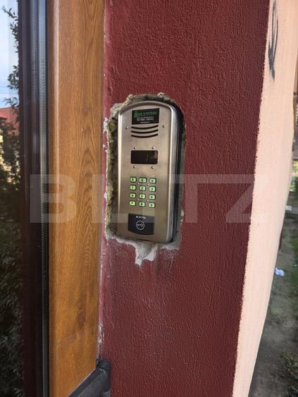 Apartament cu 2 camere decomandat, mobilat în Florilor