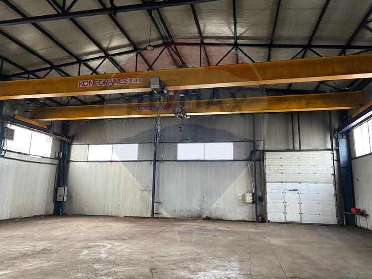 Spațiu industrial, de 2,800 mp, în Central