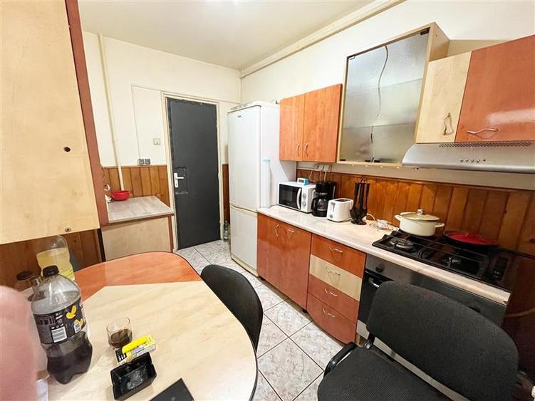 Apartament cu 2 camere decomandat în Centrul Civic