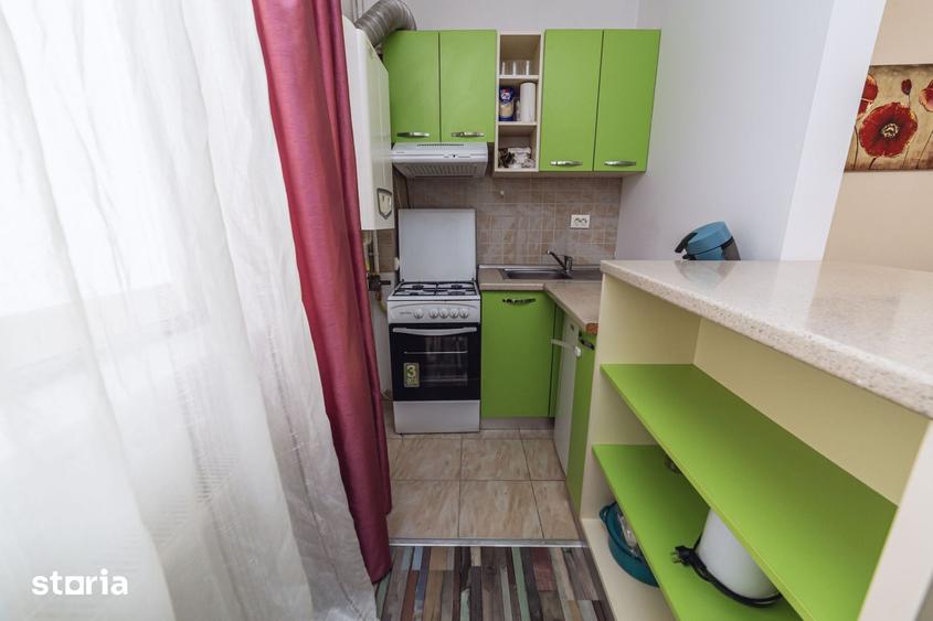 Apartament cu 2 camere semidecomandat în Rahova
