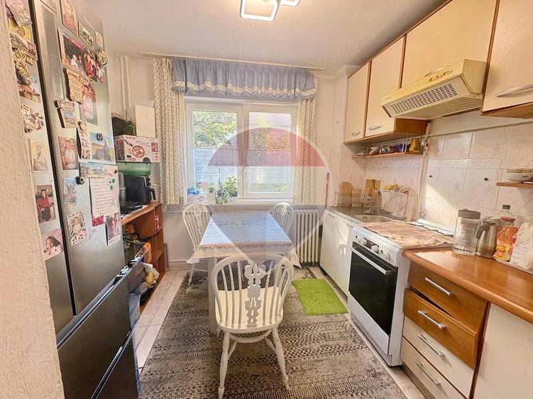 Apartament cu 2 camere semidecomandat în Rogerius