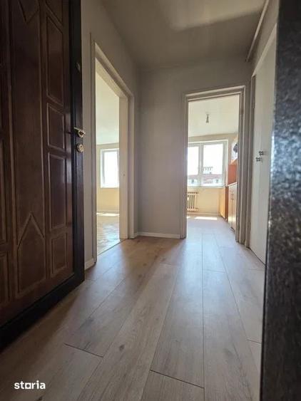 Apartament cu 2 camere decomandat în Ucea