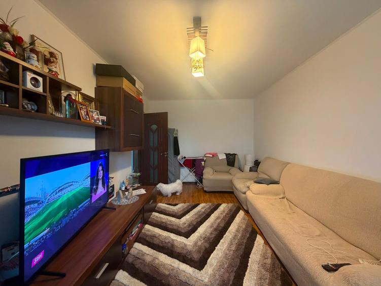 Apartament cu 3 camere decomandat în Nicolae Grigorescu