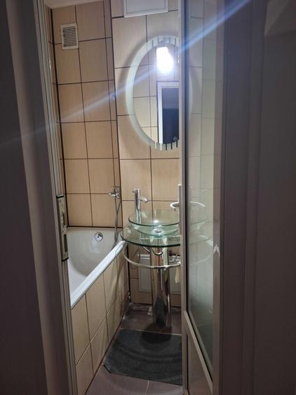 Garsonieră semidecomandată în Răcădău