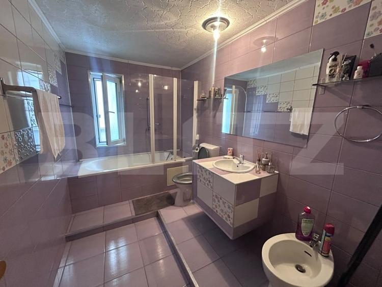 Casă individuală cu 4 camere cu Canalizare în Bulgaria