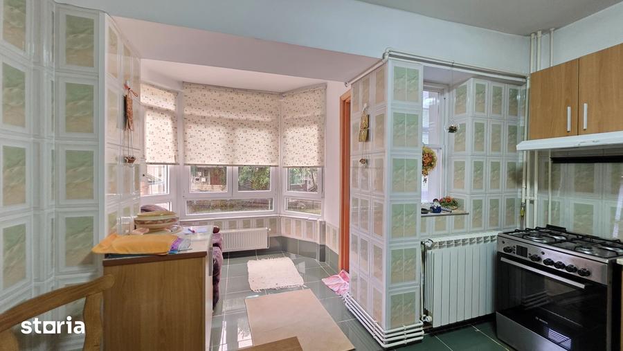 Apartament cu 3 camere în Central