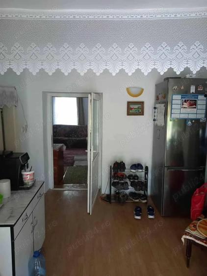 Casă cu 4 camere cu Teren 100 Mp în Central