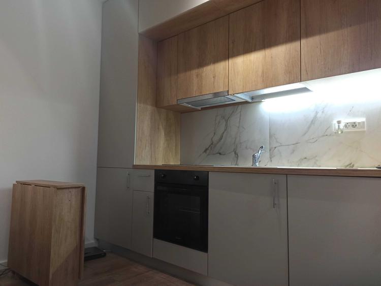 Apartament cu 2 camere semidecomandat în Regie