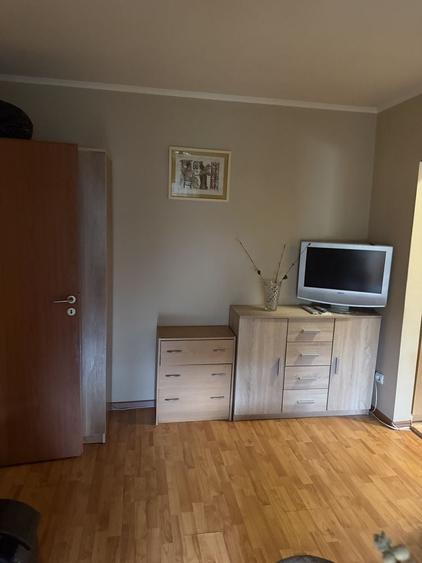 Apartament cu 2 camere decomandat în Exterior Vest