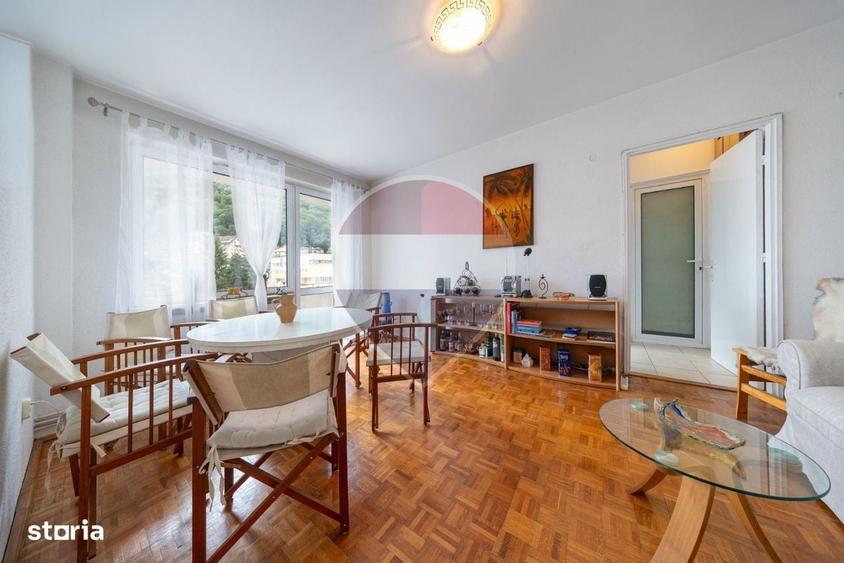Apartament cu 3 camere în Centrul Istoric