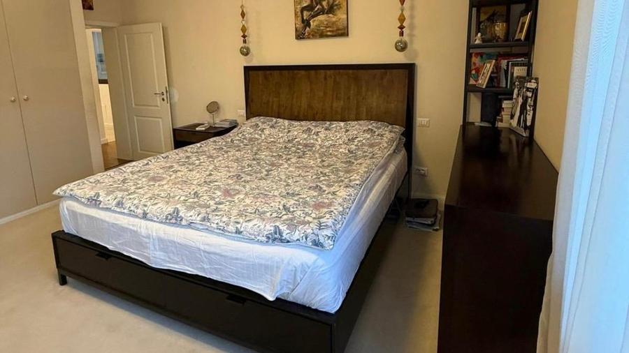 Apartament cu 4 camere decomandat, mobilat în Dorobanți