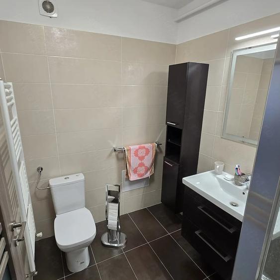 Apartament cu 2 camere nedecomandat în Romanilor