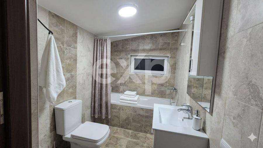 Duplex cu 3 camere cu Canalizare în Trivale