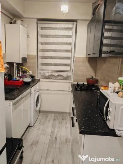 Apartament cu 2 camere semidecomandat în Inel II