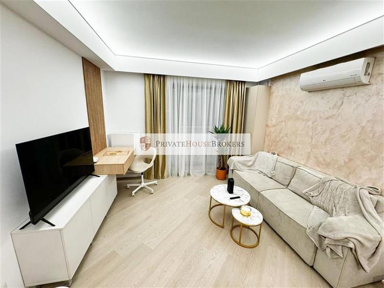 Apartament cu 2 camere semidecomandat, mobilat în Pipera