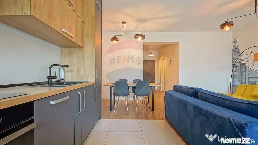 Apartament cu 3 camere decomandat în Drumul Poienii