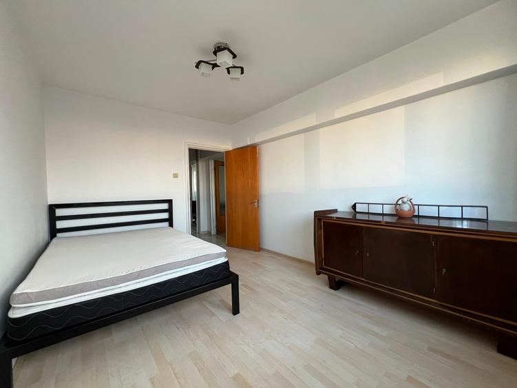 Apartament cu 2 camere decomandat în Dristor