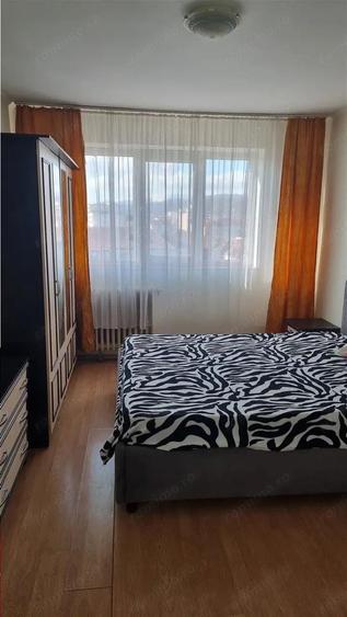 Apartament cu 2 camere decomandat în Ostroveni