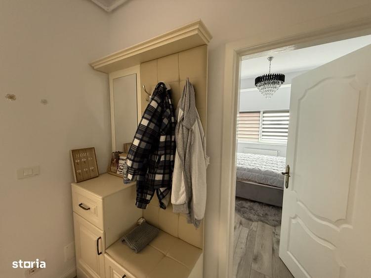 Apartament cu 2 camere, mobilat în Central